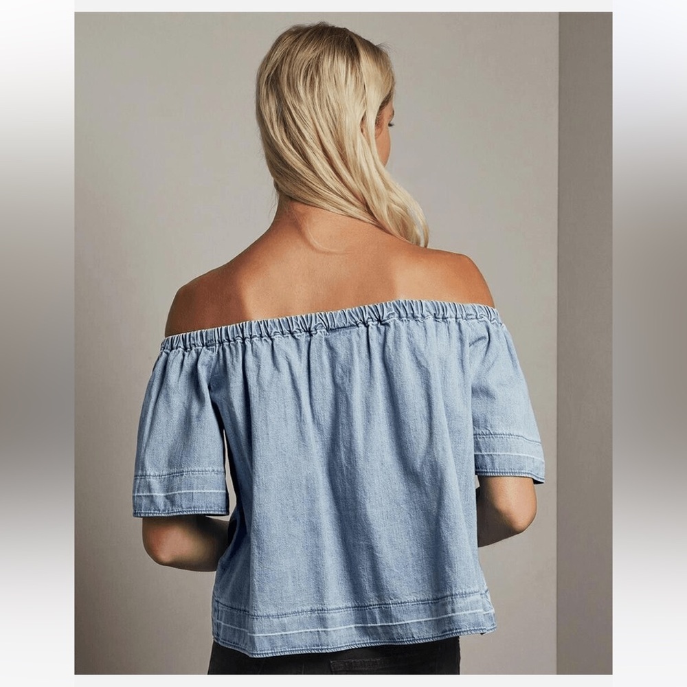 $158 NWOT Adriano Goldschmied AG Medium Sylvia Off the Shoulder Chambray Top - Picture 4 of 8